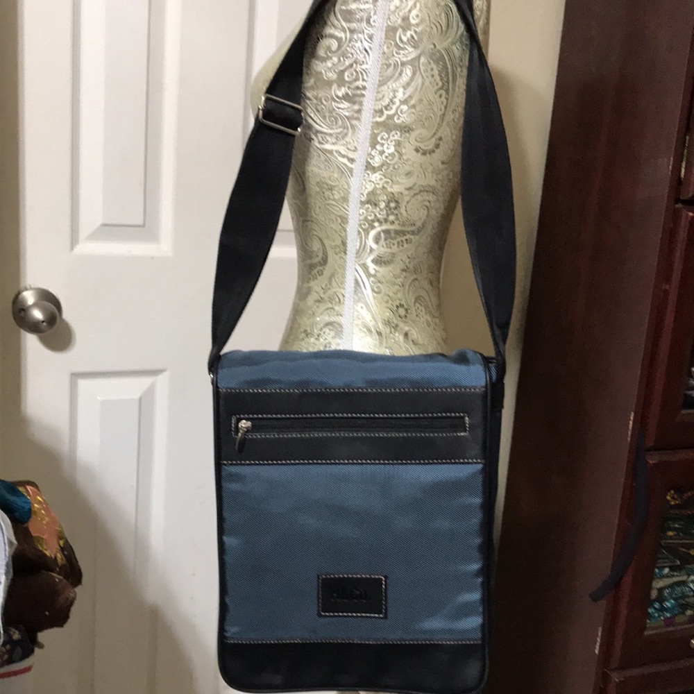 H&Co messenger bag. Nylon. NWOT